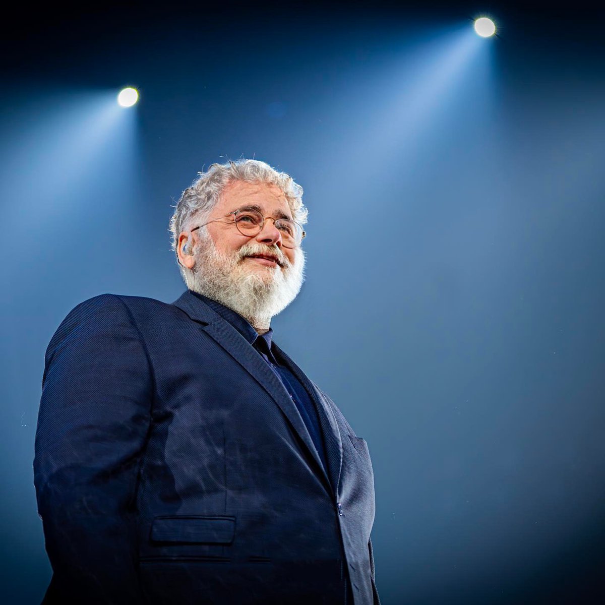 30 ans…

Longue vie, my CEO 💙 <a href="/Kammeto/">Kameto</a>