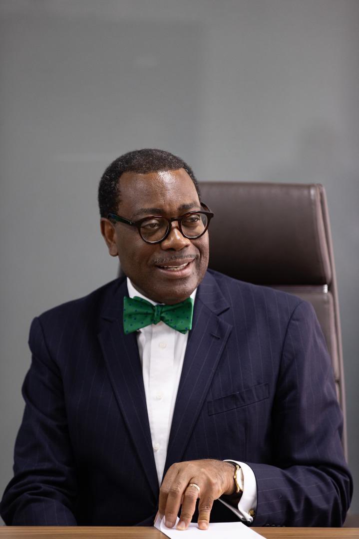 AissaToureSarr1's tweet photo. A moment of pride &amp; deep appreciation @AFDB_Group #CORW as we welcomed @akin_adesina for an inspiring and interactive session with staff.

Thank you Mr. President for your guidance &amp; belief in Rwanda's Journey. #OneAfDB #Impact that matters. https://t.co/Ip7Id3u9Jp