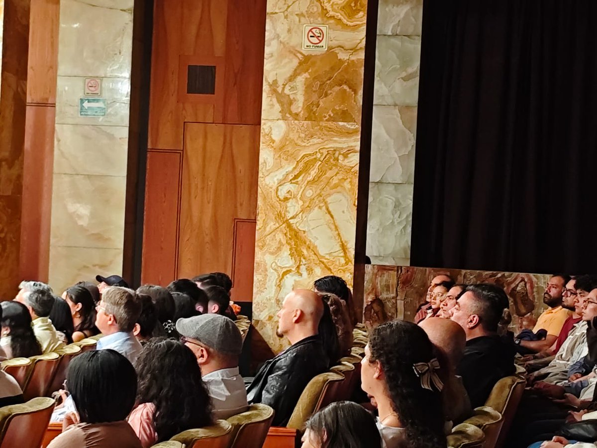 Orquesta de Cámara de Bellas Artes (@ocba_mx) on Twitter photo Despedimos nuestra #PrimeraTemporada2025 en el <a href="/PalacioOficial/">PalaciodeBellasArtes</a> con el #ConciertoDeClausura.
A pesar del clima y el caos de la ciudad, nuestro público, la música y las emociones llenaron la #SalaPonce.
🔁Repetición
📅Junio 29, 12 h
📍<a href="/ConservatorioMX/">CONSERVATORIO MX</a>
✔️Entrada libre Despedimos nuestra #PrimeraTemporada2025 en el <a href="/PalacioOficial/">PalaciodeBellasArtes</a> con el #ConciertoDeClausura.
A pesar del clima y el caos de la ciudad, nuestro público, la música y las emociones llenaron la #SalaPonce.
🔁Repetición
📅Junio 29, 12 h
📍<a href="/ConservatorioMX/">CONSERVATORIO MX</a>
✔️Entrada libre