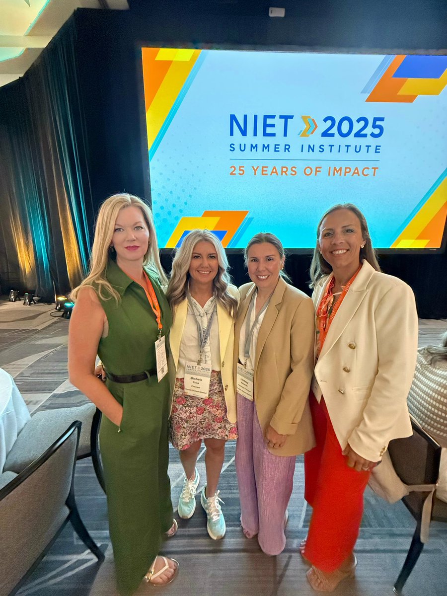 Claire Murray (@clairesmurray) on Twitter photo Get ready, <a href="/lincolncsd/">Lincoln Consolidated</a>! These Lincoln Arkansas leaders are bringing the learning from #NSI2025 <a href="/NIETteach/">National Institute for Excellence in Teaching</a> to impact growth for teachers and students. I look forward to continuing the work <a href="/lincolnmiddleri/">Lincoln Middle School</a> with <a href="/amyygayle/">Amy Y. Gayle</a>! Get ready, <a href="/lincolncsd/">Lincoln Consolidated</a>! These Lincoln Arkansas leaders are bringing the learning from #NSI2025 <a href="/NIETteach/">National Institute for Excellence in Teaching</a> to impact growth for teachers and students. I look forward to continuing the work <a href="/lincolnmiddleri/">Lincoln Middle School</a> with <a href="/amyygayle/">Amy Y. Gayle</a>!