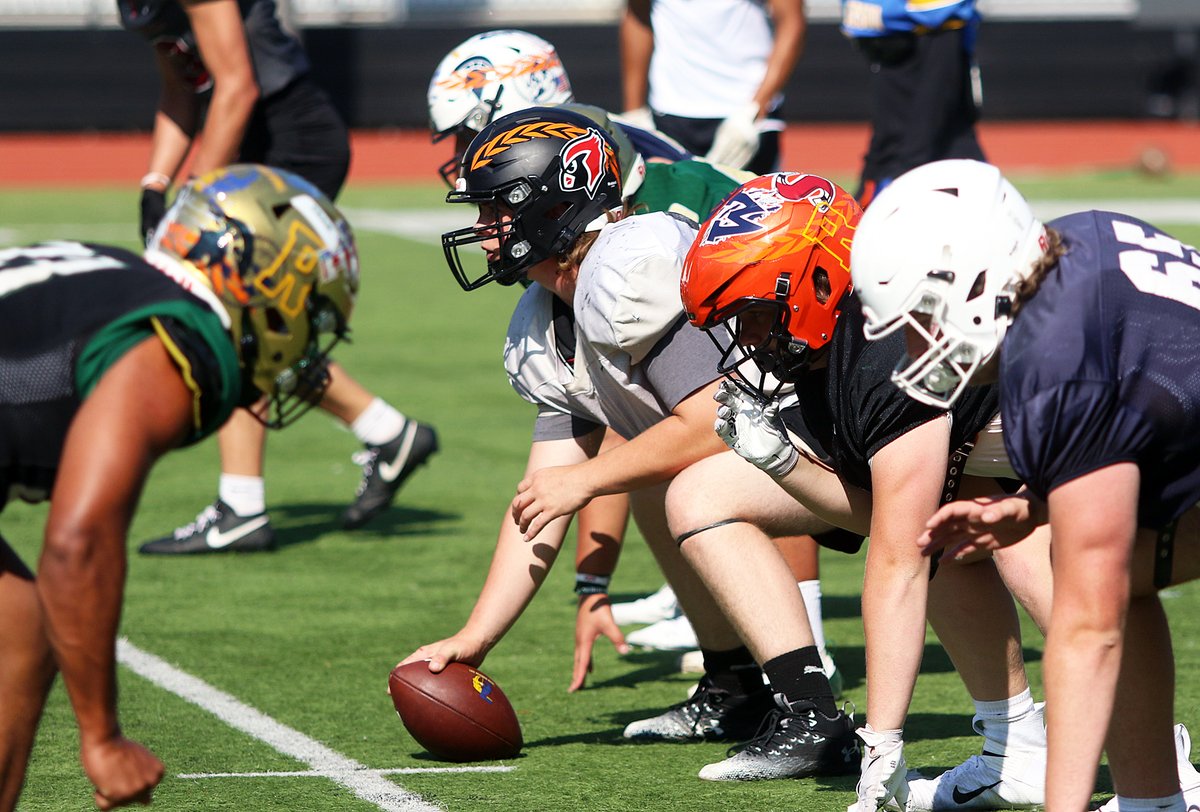 Sherwood's powerful lineman duo of Walter Dahme and Levi Klostreich is ready to step up in tonight's Les Schwab Bowl. Read about the Bowmen big men here ⬇️