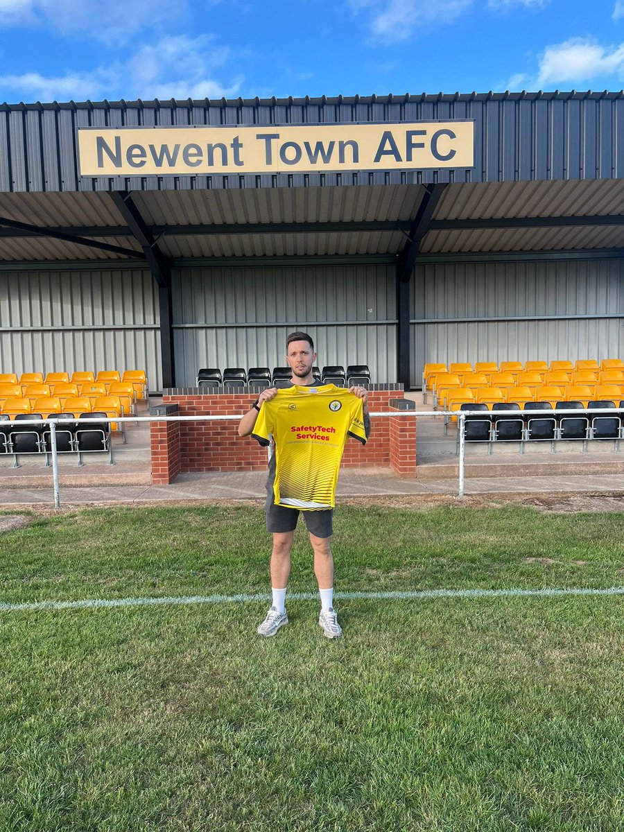 Newent Town AFC (@newenttownafc) on Twitter photo ๐พ๐๐ก๐ก๐ช๐ข ๐๐ง๐๐๐๐ ๐๐๐๐ฃ๐จ ๐ฌ๐๐ฉ๐ ๐ฉ๐๐ ๐ฟ๐๐๐๐จ!
We are delighted to announce the signing of experienced defender Preece.
A commanding and proven leader, the former Fairford and Brimscombe & Thrupp man joins the new look Daffs!
#UpTheDaffs ๐พ๐๐ก๐ก๐ช๐ข ๐๐ง๐๐๐๐ ๐๐๐๐ฃ๐จ ๐ฌ๐๐ฉ๐ ๐ฉ๐๐ ๐ฟ๐๐๐๐จ!
We are delighted to announce the signing of experienced defender Preece.
A commanding and proven leader, the former Fairford and Brimscombe & Thrupp man joins the new look Daffs!
#UpTheDaffs