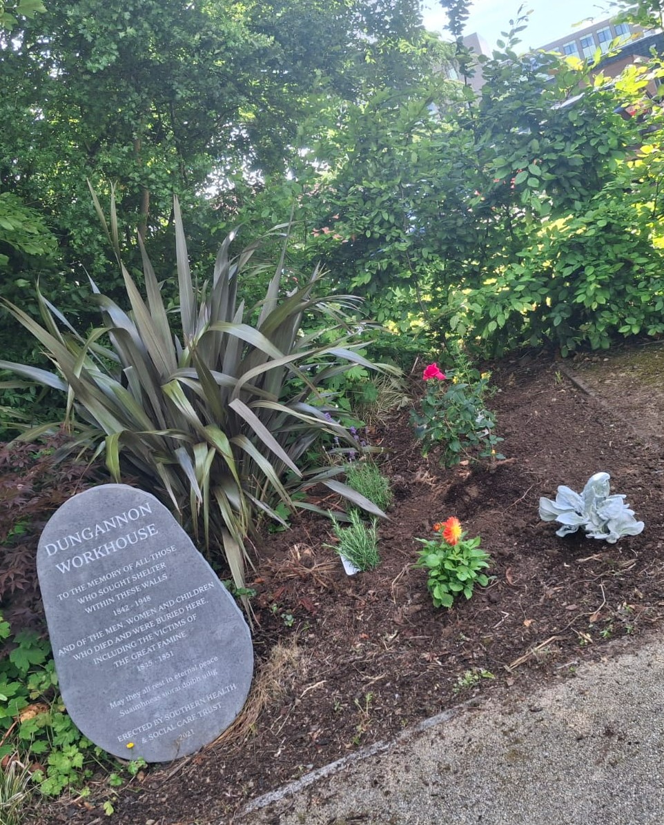 Well done to staff and service users in our Day Opportunities programme and the Estates Team for their hard work in preparing the Dungannon Workhouse Memorial Garden at South Tyrone Hospital for a special event. Read more below 👇
southerntrust.hscni.net/shaping-a-sanc…
#HSC #MakingADifference