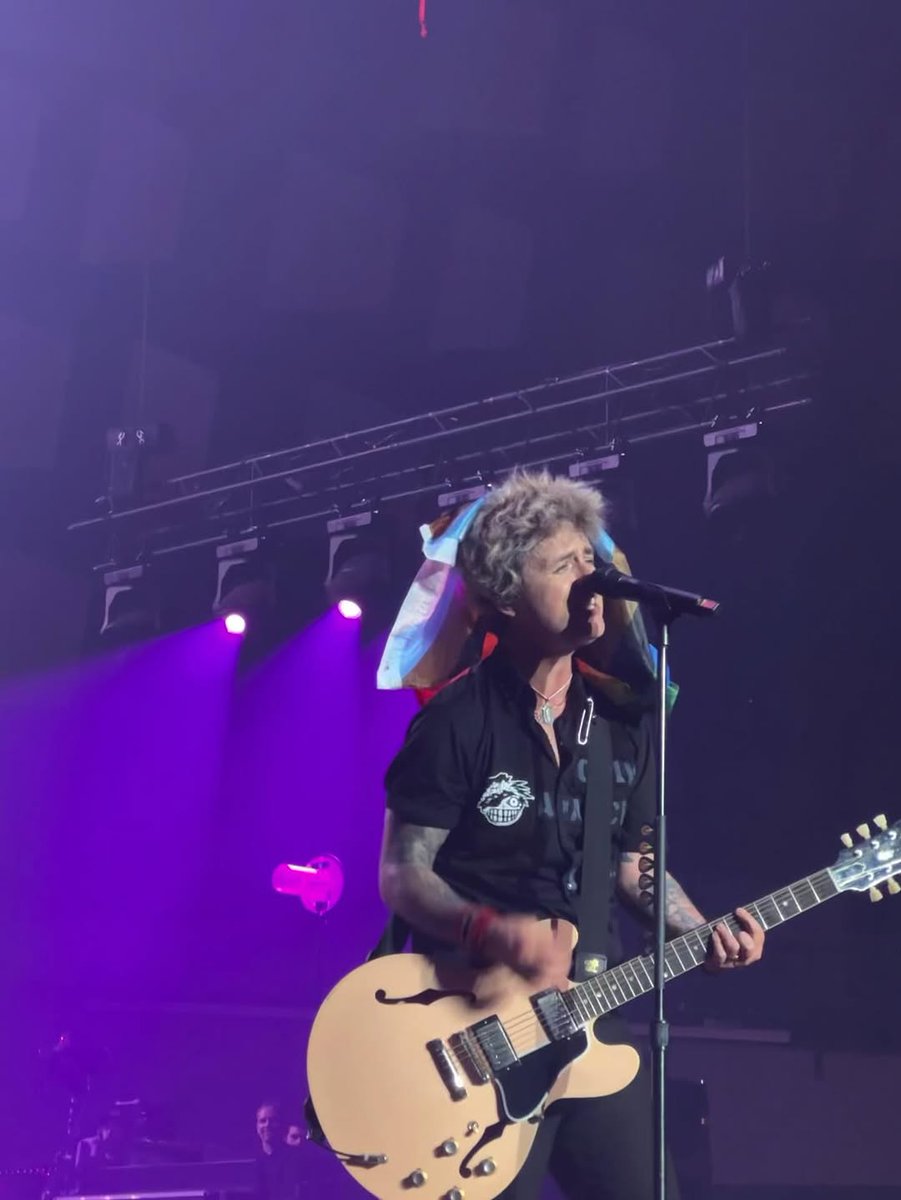 Angela_Defea11's tweet image. celebrated gay and birth the past few days