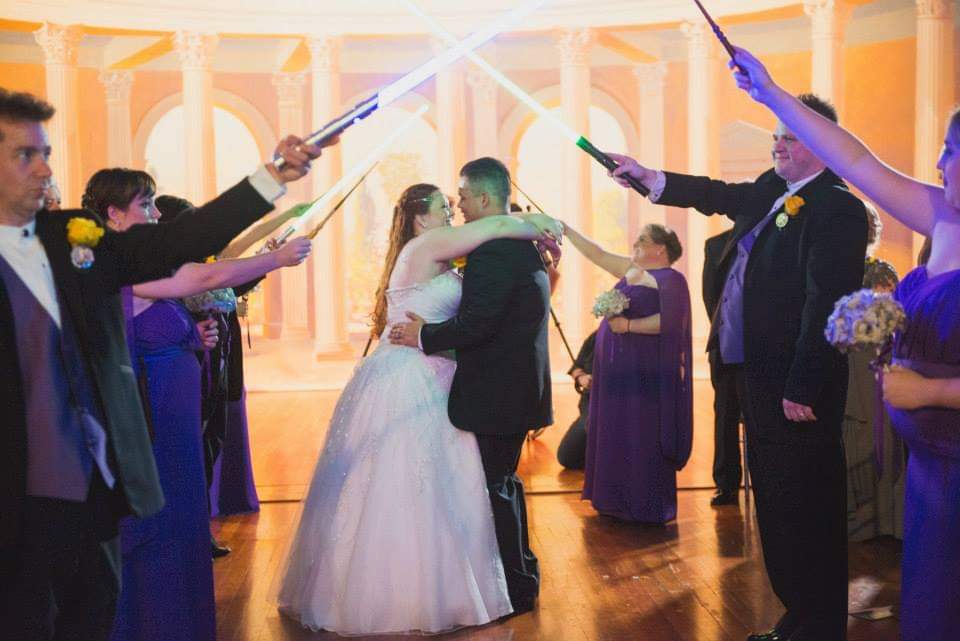 80ProofProf's tweet image. Hey twitter, it's my 10 year wedding anniversary! Yay!