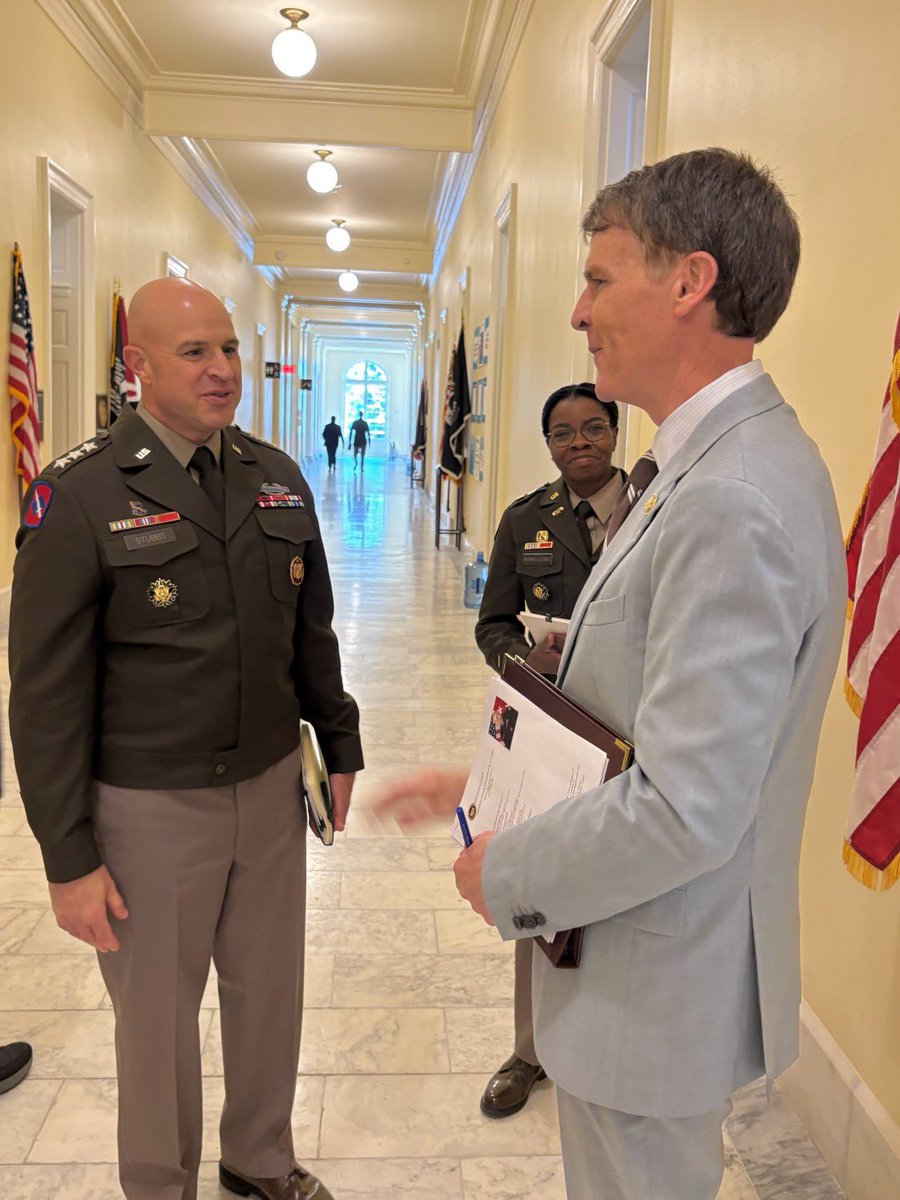 Congressman Jefferson Shreve (@repshreve) on Twitter photo The Director of the Army National Guard, Lt. General Jonathan Stubbs presented our office with the National Guard’s seal today. We’ll display it with pride in our Capitol Hill office.
Gen. Stubbs (3 Stars) and I discussed the impressive work of our <a href="/NationalGuardIN/">Indiana National Guard</a> — and their The Director of the Army National Guard, Lt. General Jonathan Stubbs presented our office with the National Guard’s seal today. We’ll display it with pride in our Capitol Hill office.
Gen. Stubbs (3 Stars) and I discussed the impressive work of our <a href="/NationalGuardIN/">Indiana National Guard</a> — and their
