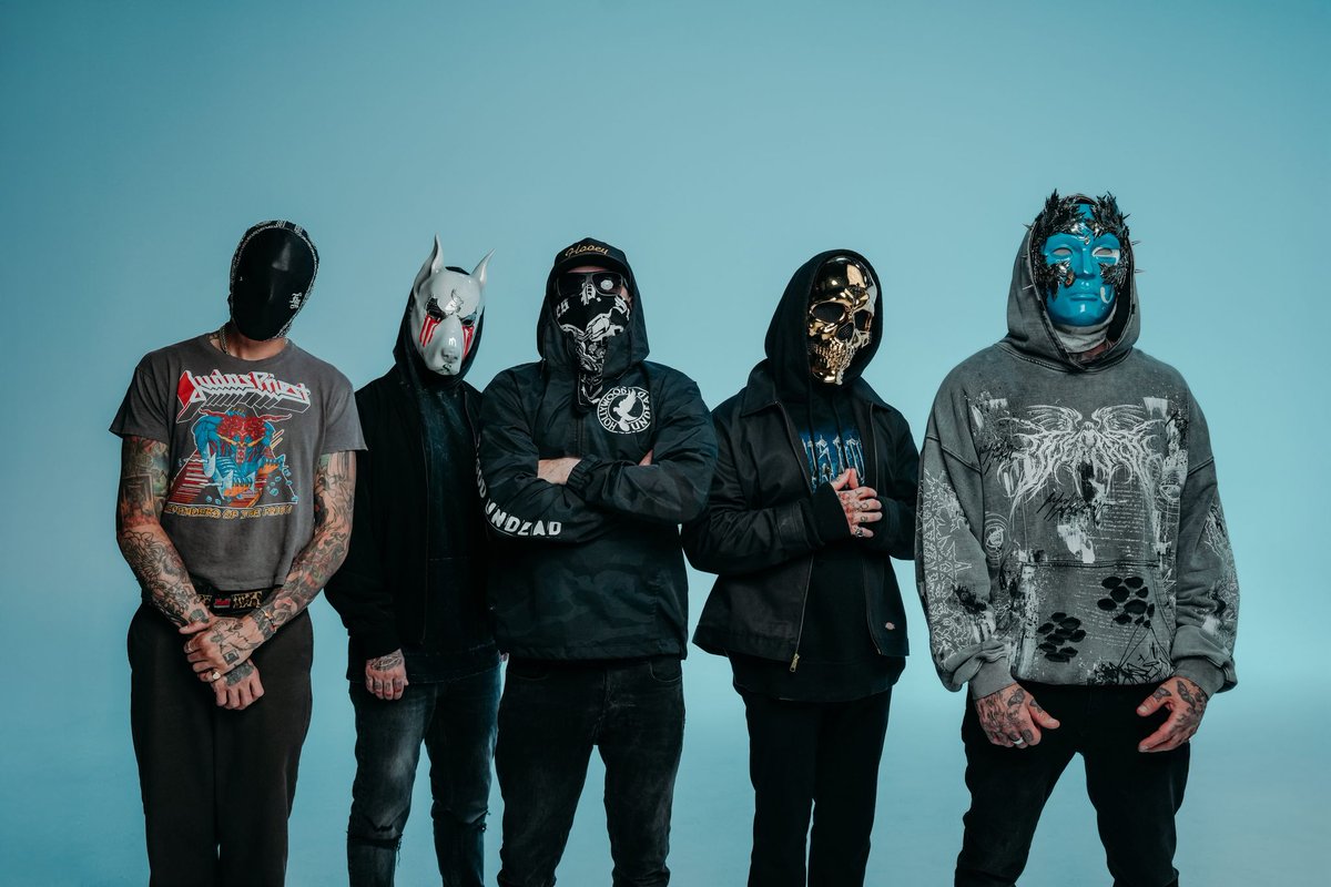 Hollywood Undead drop a quick comment on "Savior" in this official press release...which also makes a quick mention of the band's next album...  Full presser after the jump-

scnfdm.com/p/hollywood-un…

#HollywoodUndead #Savior #GodIsAWeapon