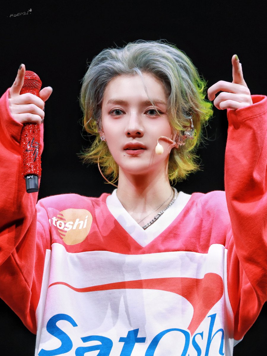 HANRI晗日 tweet media