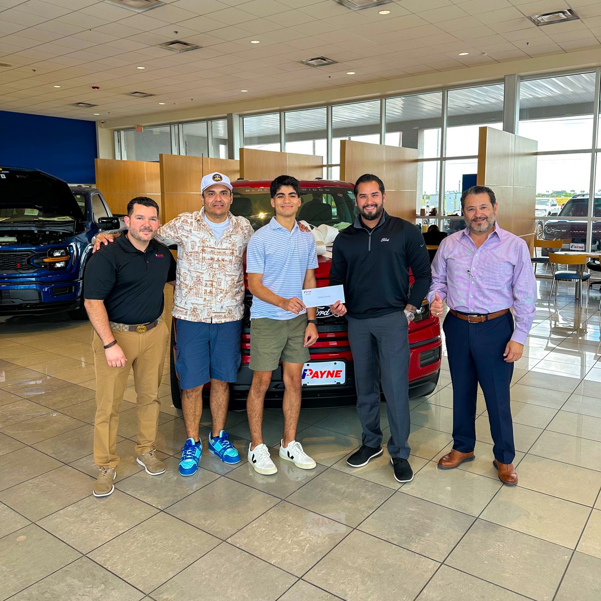 🎓 Congrats to Andrik Balderas from Sharyland Pioneer High School — a 2025 Payne Auto Group $1,000 Scholarship recipient! 🎉

Wishing you all the best as you start your college journey! 📚

#PayneAutoGroup #ClassOf2025 #RGV #ScholarshipWinner #SharylandTX