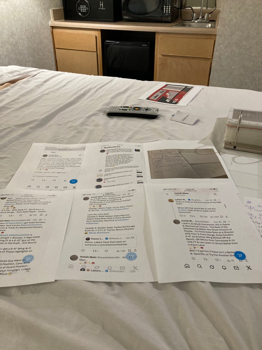 JosiahMain101's tweet photo. Went to @UPS Store on that #DeadCop Dead Cop Behavior, & Shared W/Lady they were Trying to Sexually Attach about the Federal FRAUD Behavior & how that WHOLE Folder is F-U’s & Peace-Out
💫🥀〽️⛑
I didn’t get Paid, Cops don’t have My Police Cruiser, & that Behavior is Federally Illegal
Don’t forget that Bombing in @Indiopd 🤓 @HisWattson @Ninja Remember those Shootings? @GrandForksPD remember when Homeboy Picked-Up a Pipe Bomb to throw at PM of Japan? After Reaching out to a Business in Indio… Homeboy Dies in Custody #DeadPrez