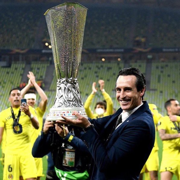 Ahmed_NFC1955's tweet photo. ليس من المعقول ان تكون هناك فرصة للتعاقد وإحضار مدرب كبير مثل ايمري للدوري السعودي و #النصر 
ويتجاهل المسؤول عن الأمر هذة اللحظة التاريخية ولا يغتنمها 
العدل و المساواة يجب ان تكون حاضرة فمن احضر إنزاغي للهلال هو من يملك #النصر وعليه ان يفهم ان #ايمري_مطلب_النصراويين https://t.co/S5p4pLY1Fw