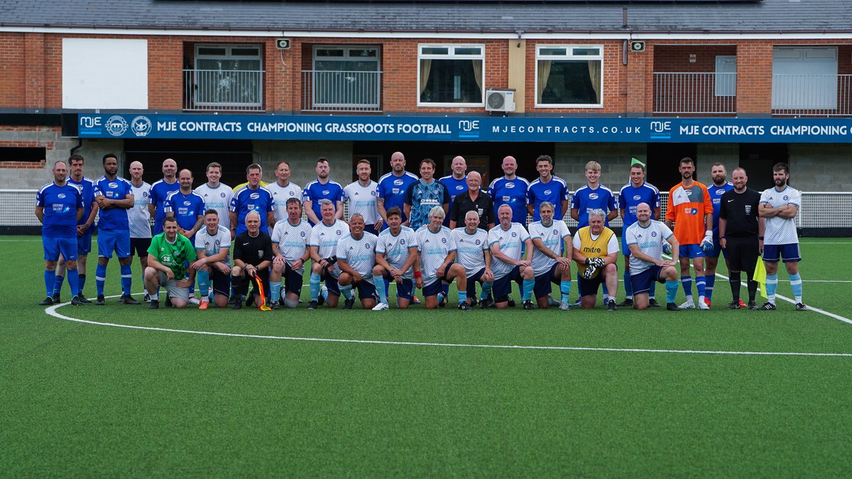 LutterworthAFC's tweet photo. 📸  A few photos from tonight's charity match between Bakers Environmental Solutions and Lutterworth Never Have Been's, raising funds for Hope Against Cancer 🩵

More photos over on our Facebook page ⬅️

#UpTheAtho https://t.co/MtpYuQe1jF
