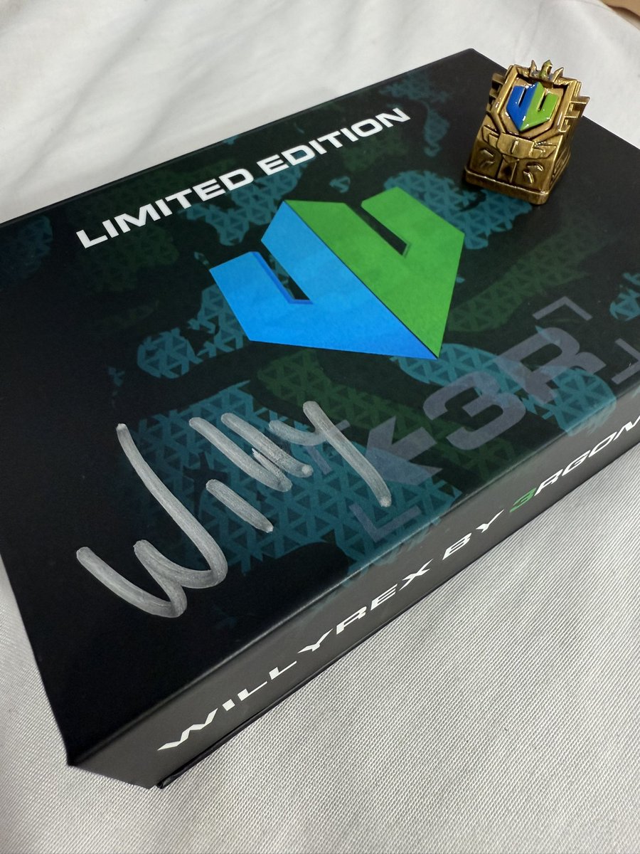 fany ⊬ 𓆉 tweet media