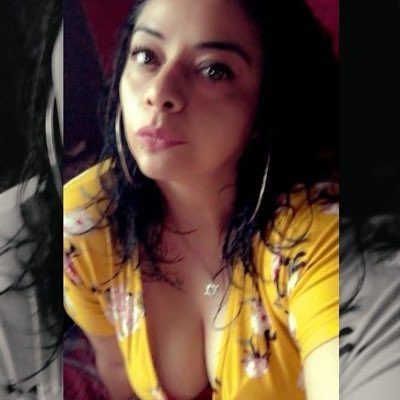 fernandagarc30's tweet photo. #NuevaFotoDePerfil https://t.co/KcGsE8J33L