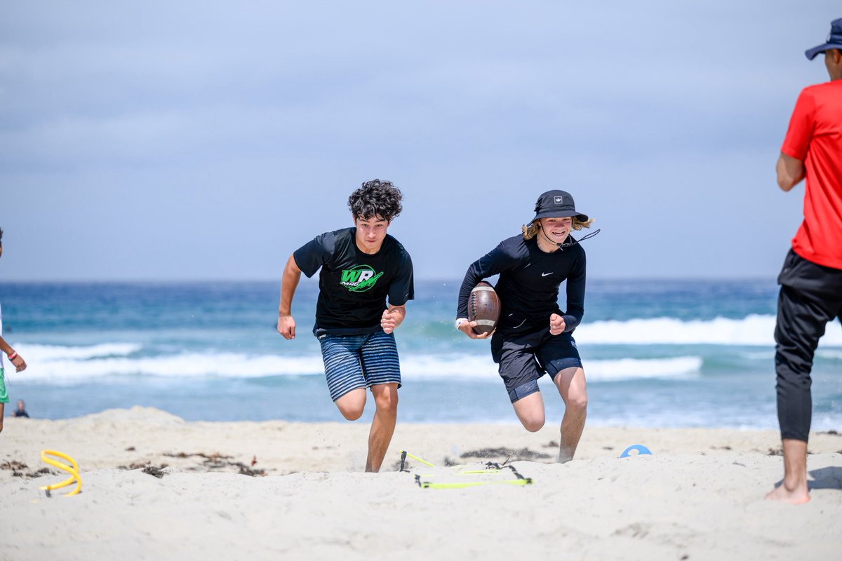 Levi Dean (@levi_dean29) on Twitter photo Had a great time over Memorial Day weekend at the <a href="/quarterbackmag/">Quarterback Magazine</a> camp. Thank you to all the coaches who came out. <a href="/Elev8QBacademy/">Mike Giovando</a> <a href="/QbSelect/">QB Select</a> <a href="/QBHitList/">QBHitList.com</a> Had a great time over Memorial Day weekend at the <a href="/quarterbackmag/">Quarterback Magazine</a> camp. Thank you to all the coaches who came out. <a href="/Elev8QBacademy/">Mike Giovando</a> <a href="/QbSelect/">QB Select</a> <a href="/QBHitList/">QBHitList.com</a>