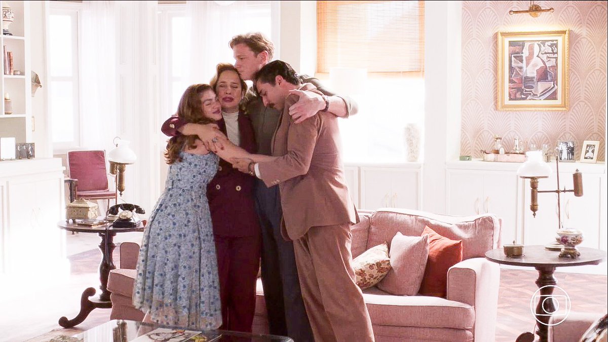 httpsflvx's tweet image. Foi uma loucura e uma delícia acompanhar a história dos Sobral durante esses últimos meses. Parabenizo o trabalho sensacional dos atores que fizeram dos personagens uma família de verdade, foram tão impecáveis que conquistaram o coração do público ao ponto da gente pedir mais!