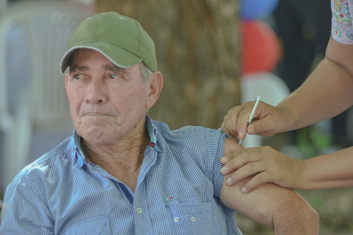 Secretaría Local de Salud de Valledupar (@secsaludvpr) on Twitter photo Con una Jornada Integral de Salud para los adultos mayores, desde la <a href="/AlcaldiaVpar/">Alcaldía de Valledupar</a> seguimos llegando a cada rincón de Valledupar.
Hoy estuvimos en el parque Los Algarrobillos, brindando atención, bienestar y cuidado a quienes más lo necesitan. Con una Jornada Integral de Salud para los adultos mayores, desde la <a href="/AlcaldiaVpar/">Alcaldía de Valledupar</a> seguimos llegando a cada rincón de Valledupar.
Hoy estuvimos en el parque Los Algarrobillos, brindando atención, bienestar y cuidado a quienes más lo necesitan.