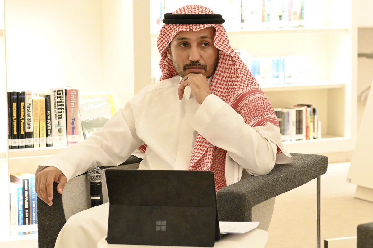أسامة مُباركي (@osamahmobaraki) on Twitter photo سعدتُ كثيرًا بإدارة هذه الأمسية، وبأن كنتُ قريبًا من نبض نصوصكما أيها الشاعران الرائعان.
<a href="/mtb_61/">متعب بن سعد الغامدي</a>
<a href="/Mlook99_55/">مالك الحكمي</a>
شكرًا من القلب لنادي وسم الثقافي
<a href="/wasmalthaqafy/">نادي وَسْم الثقافي📔</a> على إتاحة هذه الفرصة، وشكرًا للشاعرين متعب و مالك على ما قدّماه من نصوص متفردة وأبيات مفعمة بالصفاء والصدق🌸 سعدتُ كثيرًا بإدارة هذه الأمسية، وبأن كنتُ قريبًا من نبض نصوصكما أيها الشاعران الرائعان.
<a href="/mtb_61/">متعب بن سعد الغامدي</a>
<a href="/Mlook99_55/">مالك الحكمي</a>
شكرًا من القلب لنادي وسم الثقافي
<a href="/wasmalthaqafy/">نادي وَسْم الثقافي📔</a> على إتاحة هذه الفرصة، وشكرًا للشاعرين متعب و مالك على ما قدّماه من نصوص متفردة وأبيات مفعمة بالصفاء والصدق🌸