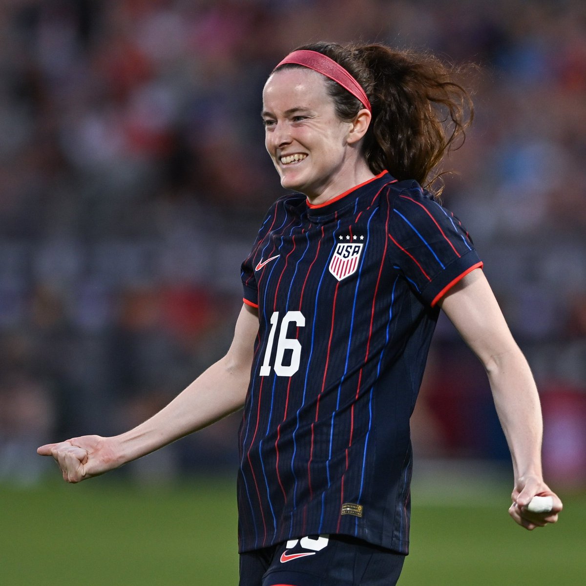 بأمس عرفنا انو منتخب 🇺🇸
يحتاج دوما لاعبات غوثم 🖤

ليفيل سجلت و صنعت (راجعة من اصابة)
ليلي صنعت هدف (اول مباراة لها مع المنتخب)