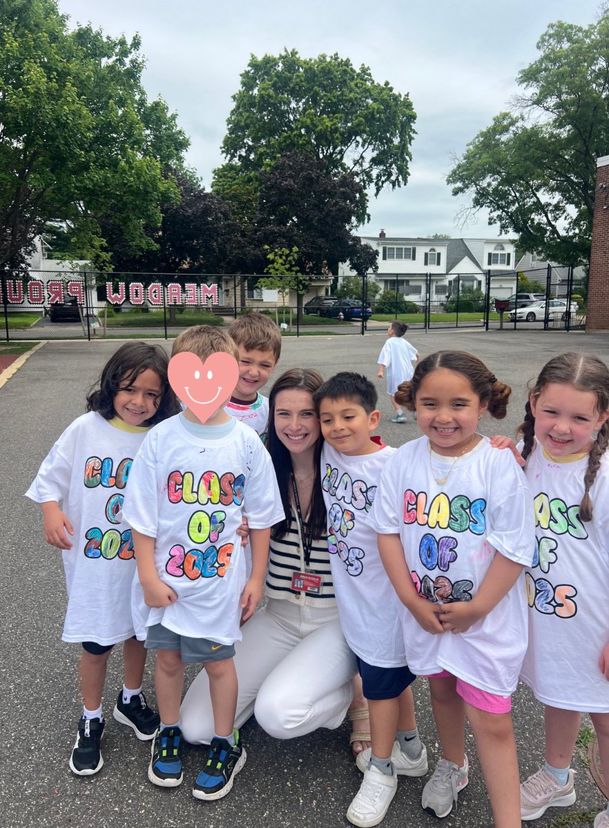 Grateful to have been their Pre-K and Kindergarten teacher  🤍 First grade here they come! ✏️📓