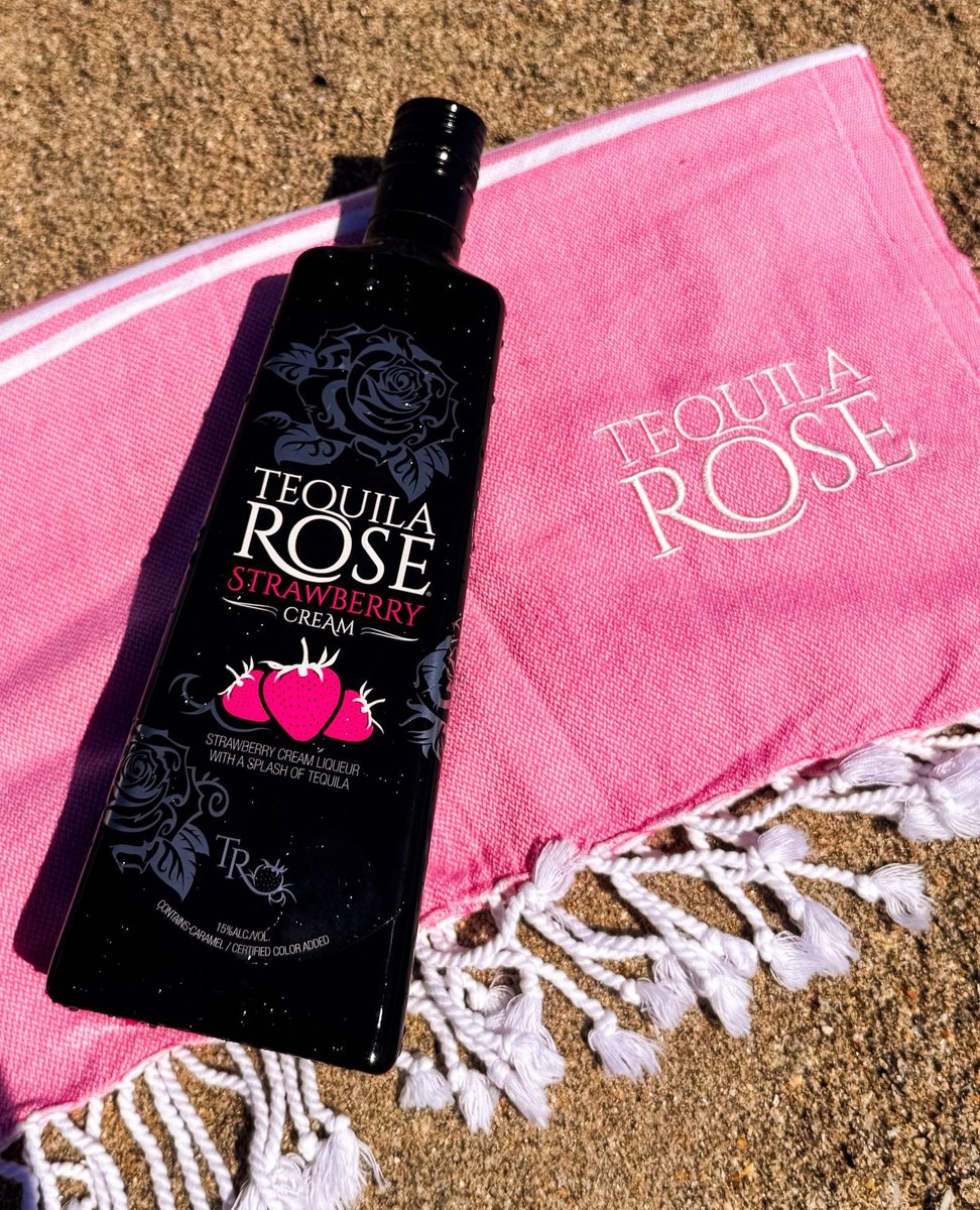 Life's a beach, and the message in this bottle is DELICIOUS! 🌴💖🌊