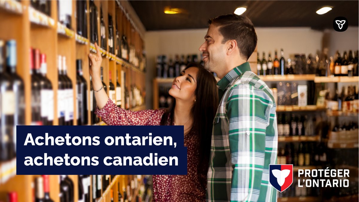 Couple magasinant une bouteille de vin. Texte: Achetons ontarien, achetons canadien