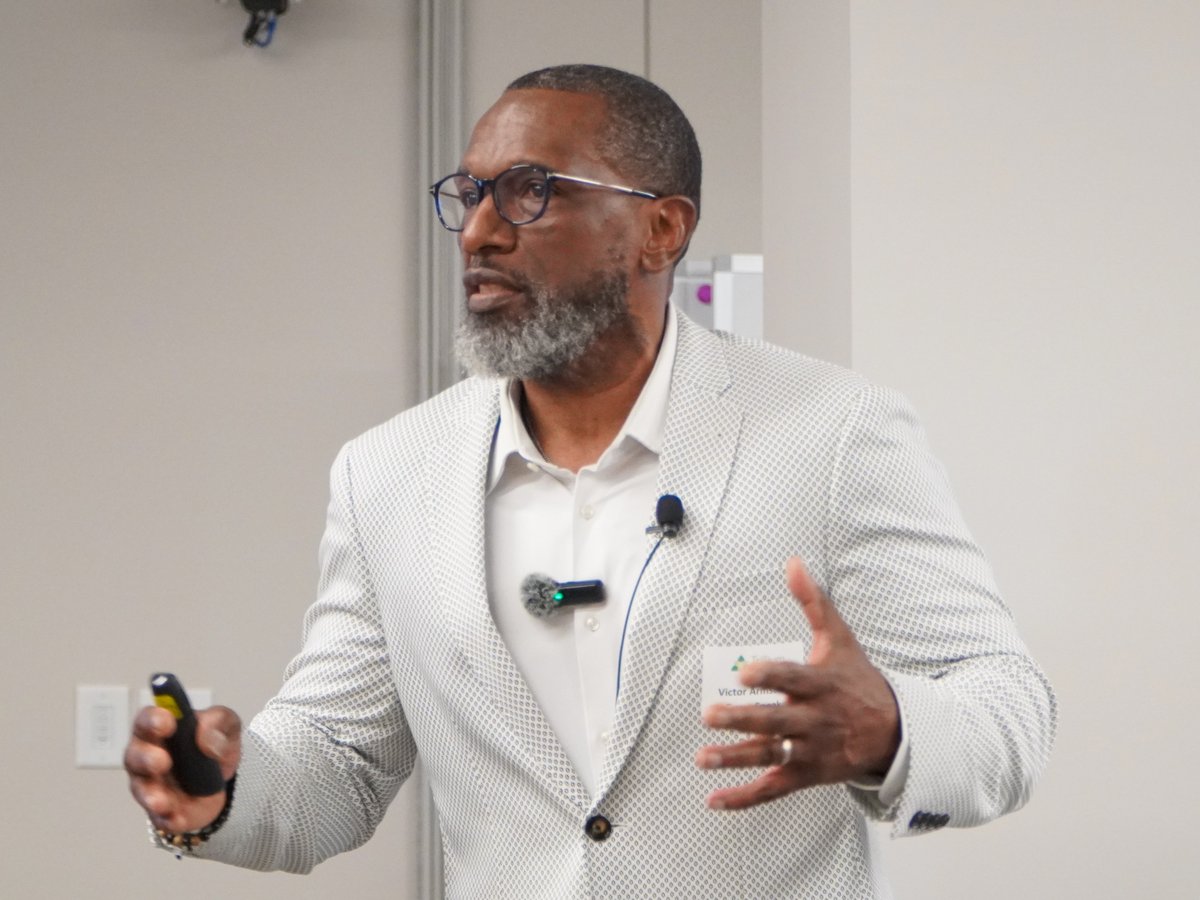 Thanks to all who attended our Suicide Prevention &amp; PTSD Awareness Symposium in Wilmington! We heard from guest speakers:
🗨️ Clark Pennington, COO for The Independence Fund
🗨️ Victor Armstrong, VP for Health Equity and Engagement for the American Foundation for Suicide Prevention