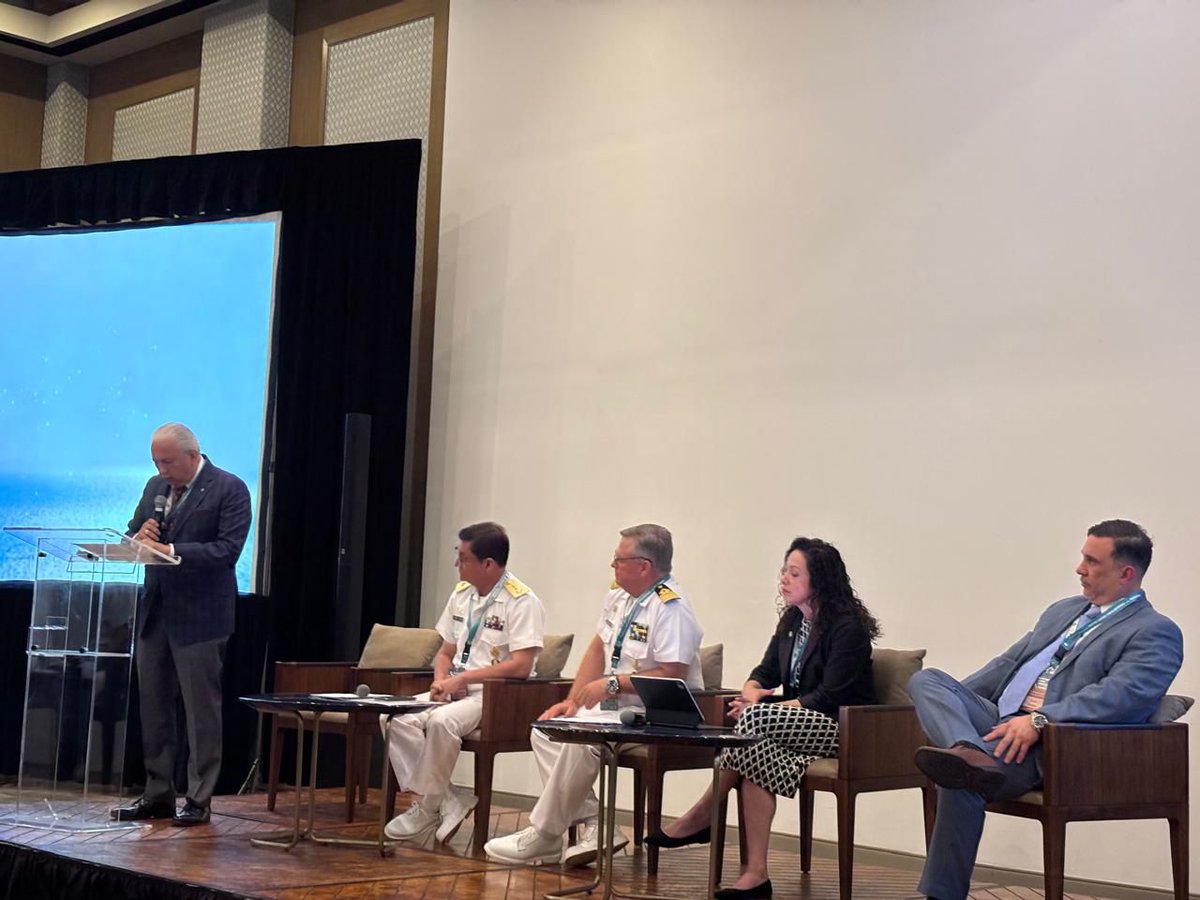 Universidad Marítima Internacional de Panamá (@umaritima) on Twitter photo El director técnico del MTCC Latinoamérica Ervin Vargas participó en el segundo Foro Binacional sobre Transporte Marítimo y Puertos Sustentables en las Tres Californias, México.
Este foro reúne a expertos para promover prácticas marítimas sostenibles.
<a href="/MTCC_LAmerica/">MTCC Latin America</a> El director técnico del MTCC Latinoamérica Ervin Vargas participó en el segundo Foro Binacional sobre Transporte Marítimo y Puertos Sustentables en las Tres Californias, México.
Este foro reúne a expertos para promover prácticas marítimas sostenibles.
<a href="/MTCC_LAmerica/">MTCC Latin America</a>