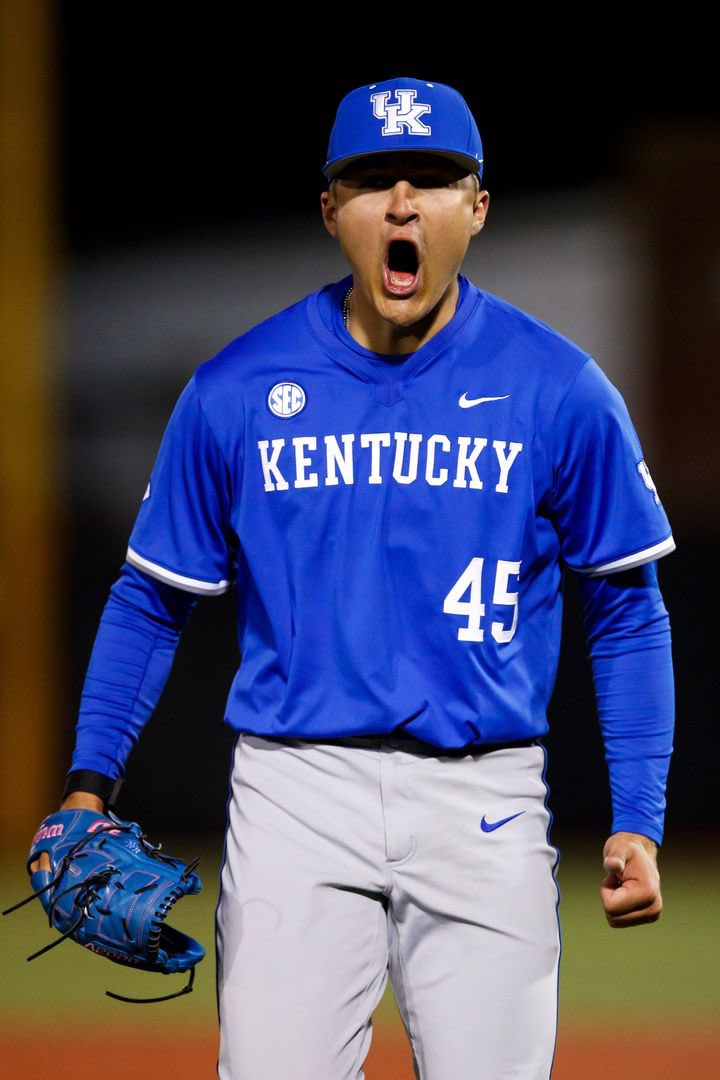 Kentucky Baseball (@ukbaseball) on Twitter photo LHP Leighton Harris (<a href="/LCHarris7805/">Leighton Harris</a>) has tossed 11 scoreless innings for the <a href="/NewportGulls/">Newport Gulls</a> in summer ball.
#SummerCats25 LHP Leighton Harris (<a href="/LCHarris7805/">Leighton Harris</a>) has tossed 11 scoreless innings for the <a href="/NewportGulls/">Newport Gulls</a> in summer ball.
#SummerCats25