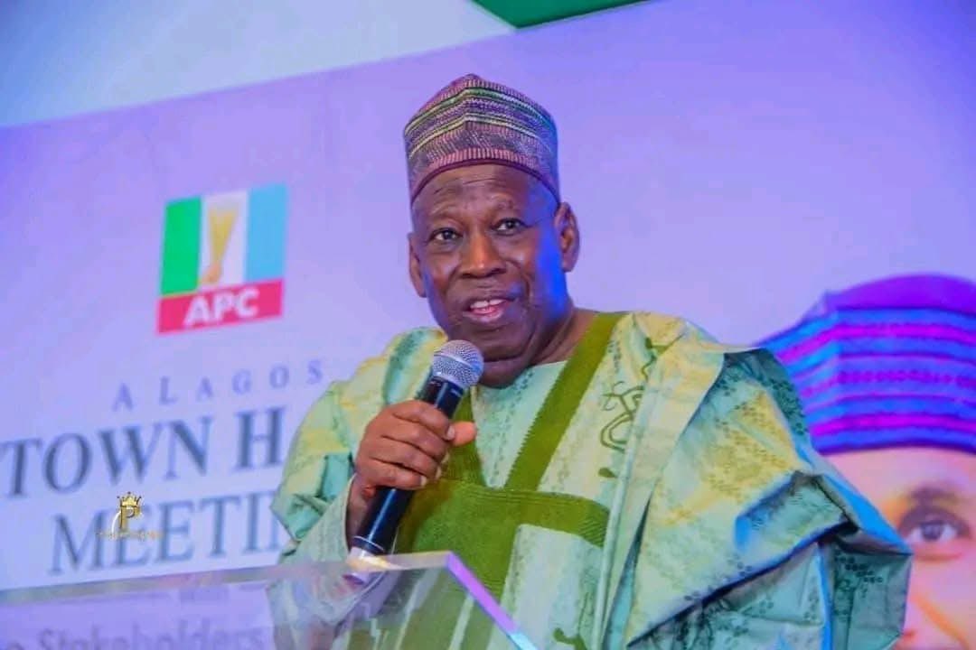 TheArewaBuzz's tweet photo. 🚨 BREAKING: Ganduje resigns as APC National Chairman.

A big move in Nigeria’s political space.
What’s next for APC? What’s next for Ganduje? https://t.co/2xyAQDfJ6l