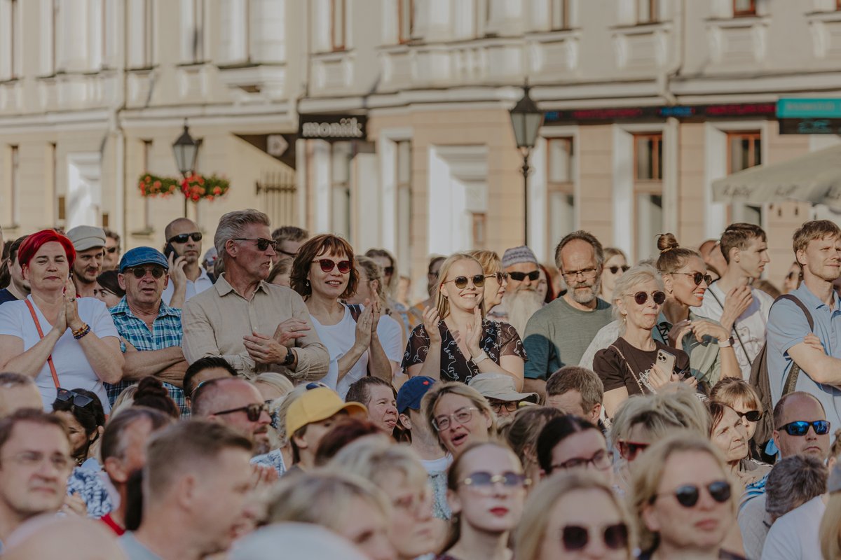 29. juunil tähistame Tartu linna päeva. Tule lihtsalt kohale. Kava: tartukorraldab.ee/linna-paev/pro…