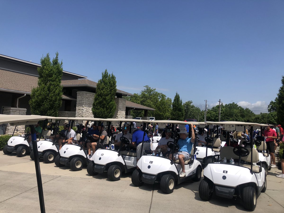 JaysFootball's tweet image. Liberty Football QB Club Golf tourney today! @LibertyQBClub