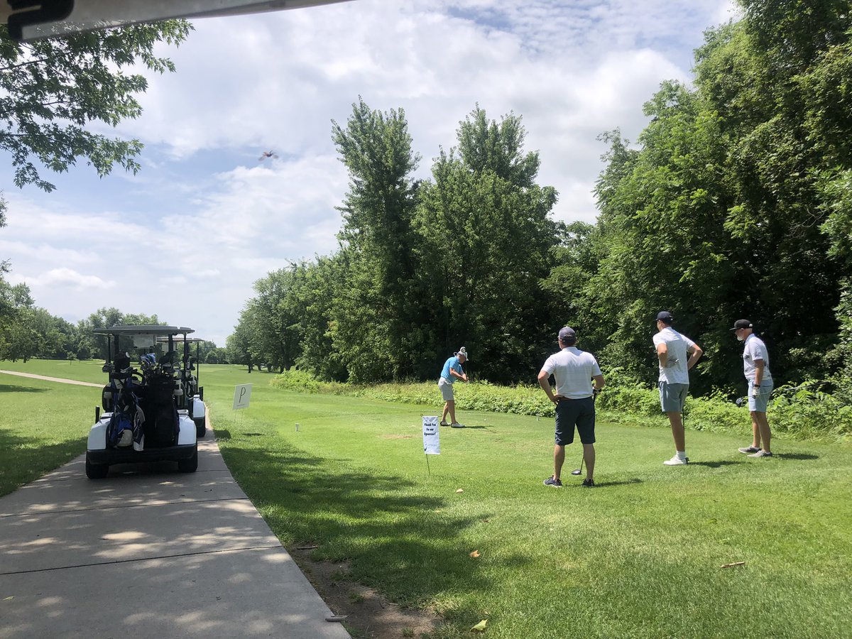 JaysFootball's tweet image. Liberty Football QB Club Golf tourney today! @LibertyQBClub