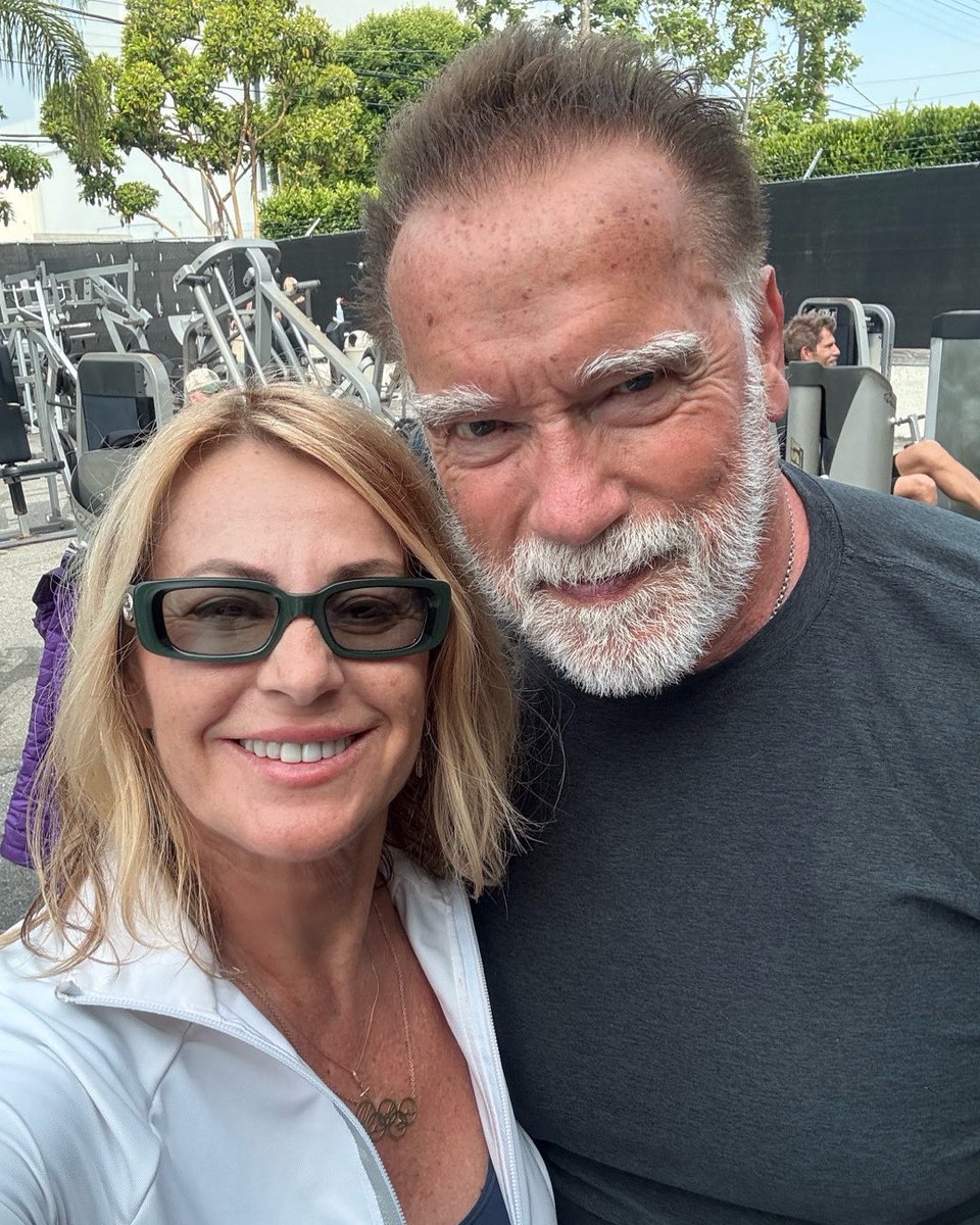 nadiacomaneci10's tweet image. Always an inspiration @Schwarzenegger @GoldsGym