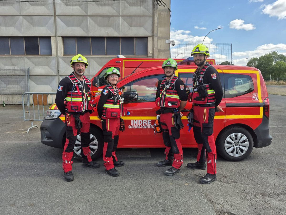 🚒🚒L'équipe Secours Routier et la Team Trauma 44 se tiennent prêtes à briller lors du défi national SR/SUAP à Châteauroux, représentant avec détermination les Sapeurs-pompiers de Loire-Atlantique.👍👍<a href="/BoslandJP/">Jean-Paul Bosland</a>