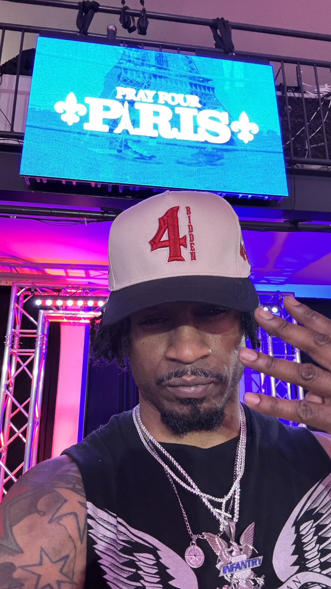 ShawnDean773's tweet image. It’s almost time!! 

#PrayForParis #HEELSHAVEEYES #4ThROPE