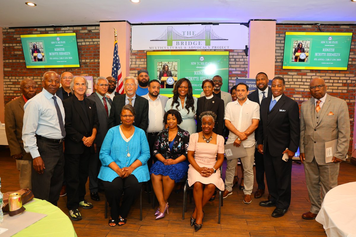 NYSBichotteHerm's tweet image. Blessed to hold my Annual Clergy Luncheon yesterday.
Unified for a powerful meeting of diverse faith leaders across AD 42
By working together with our community cornerstones & leaders, we’re delivering more informed solutions for New Yorkers’ most pressing issues!…