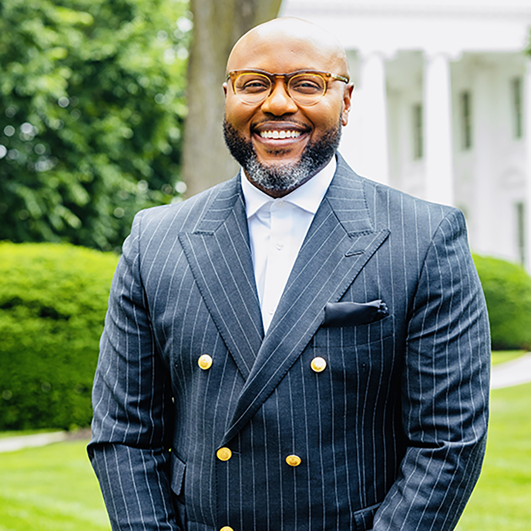 GSEP Spotlight: Dr. Nii-Quartelai Quartey (EdD ’17, MA ’12)

White House Correspondent, bestselling author, &amp; Pepperdine GSEP professor, Dr. Quartey bridges journalism, public service, &amp; education with purpose and impact.

Read his story: bit.ly/4ljR45I

#PepperdineGSEP