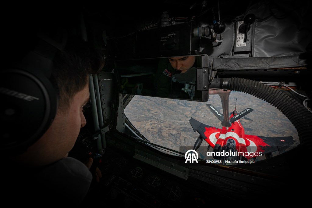 mustihatipoglu's tweet image. &apos;Asenalar Filo&apos;, Türk Hava Kuvvetlerinin Gök Vatan&apos;da kesintisiz uçuş yapmasını sağlıyor
Türk Hava Kuvvetleri bünyesinde yer alan Adana İncirlik&apos;teki 10. Ana Jet Üs Komutanlığı&apos;nda konuşlu 101&apos;inci Havada Yakıt İkmal Filo Komutanlığı envanterindeki tanker uçaklar.. #f16 #f4e