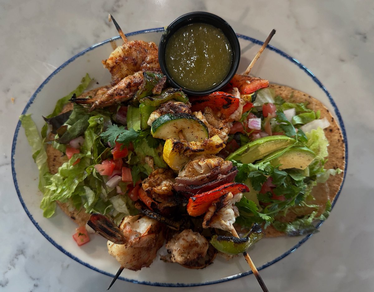 RichOToole's tweet image. Snapper Tacos at Katie’s in Galveston 🐟