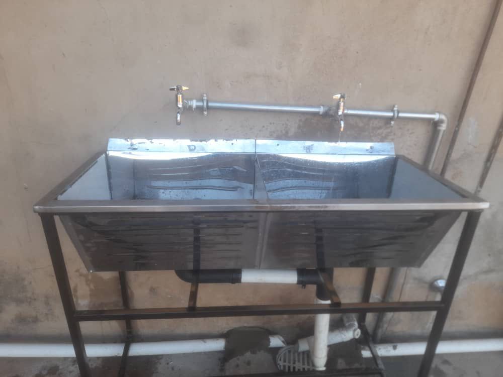 officialdylon_'s tweet photo. Copper pipe work, solar geysers, Jojo tanks, outdoor sinks and water fountains installations
Contact us on:
+263 77 233 3102
+263 77 510 5670
+263 77 114 6938
+263 71 799 7672
Click the link below to join our WA channel:
https://t.co/fsnUs01Ufm
#FlowMasters #plumbingworks https://t.co/WMAZH6Qihh