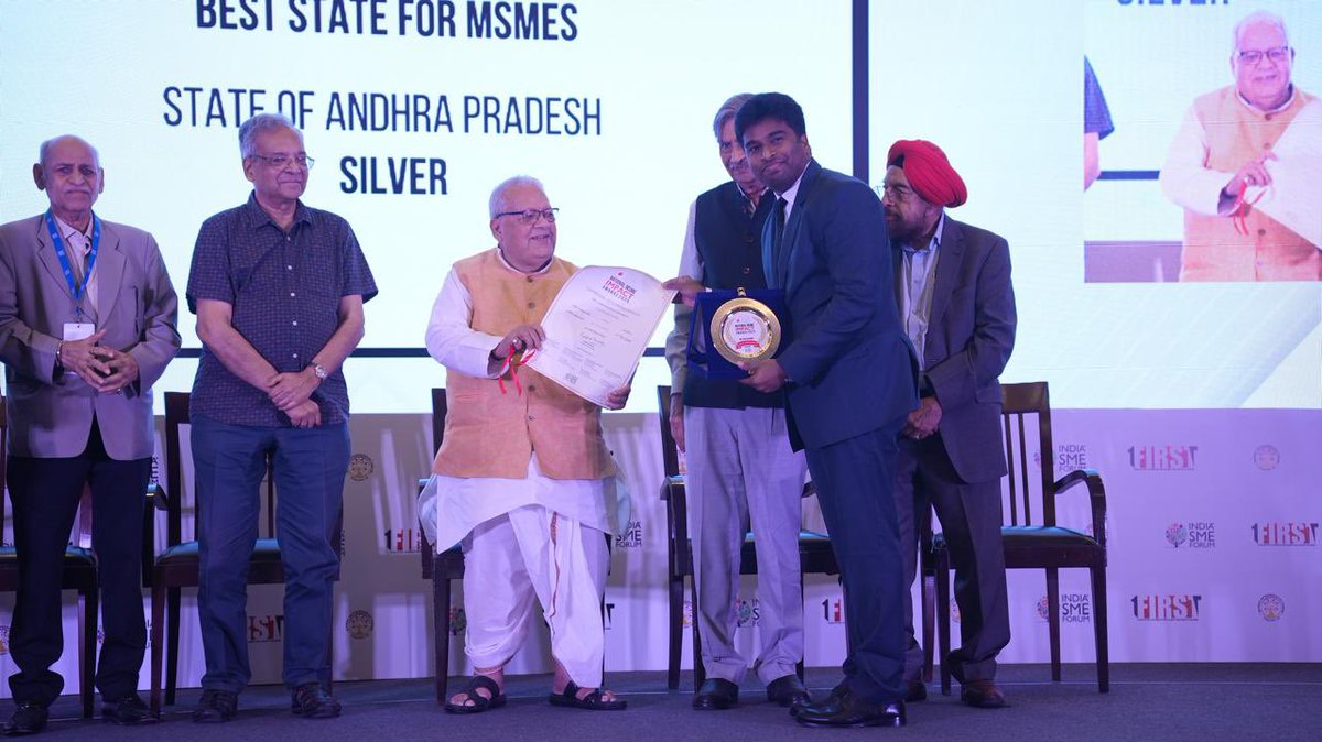 #AndhraPradesh wins SILVER Award in "Best States for MSMEs" at the National MSME Impact Awards'25, by the India SME Forum.

The award was presented to Shri M. Abhishikth Kishore, IAS, Commissioner of Industries, by Shri Kalraj Mishra, Former Union Minister for MSME and Governor.