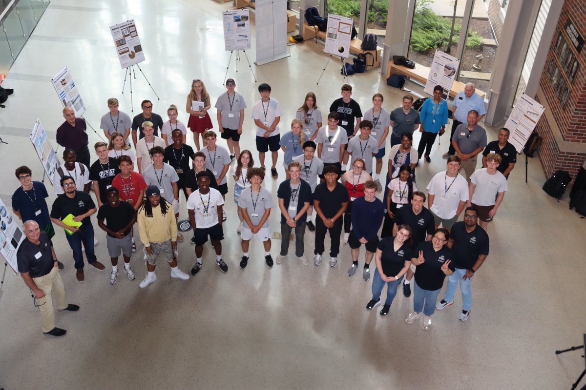 PurdueCCE's tweet image. We've reached the end of an incredible week of our "Developing Tomorrow’s Infrastructure: An Introduction to Civil and Construction Engineering" course at #Purdue! Thanks to everyone who helped make this a great experience for some of our country's brightest high schoolers!