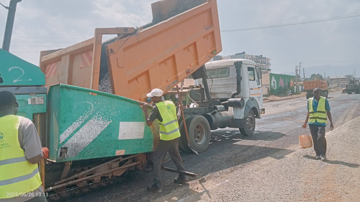 ENG. Phillip (@ochieng_philip) on Twitter photo Mamboleo -Miwani road taking shape courtesy of president <a href="/WilliamsRuto/">William Samoei Ruto, PhD</a>....we are greatful your H.E cc <a href="/kipmurkomen/">KIPCHUMBA MURKOMEN, E.G.H</a> <a href="/ray_omollo/">Dr. Raymond Omollo — CBS</a> <a href="/EliudOwalo/">Eliud Owalo, FIHRM, EGH</a> kazi bila break Mamboleo -Miwani road taking shape courtesy of president <a href="/WilliamsRuto/">William Samoei Ruto, PhD</a>....we are greatful your H.E cc <a href="/kipmurkomen/">KIPCHUMBA MURKOMEN, E.G.H</a> <a href="/ray_omollo/">Dr. Raymond Omollo — CBS</a> <a href="/EliudOwalo/">Eliud Owalo, FIHRM, EGH</a> kazi bila break
