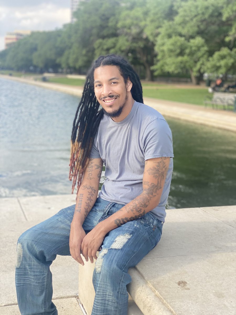 Live 🚨🚨

It’s Friday. What you doing this weekend 

Tell me about your plans and come vibe out

twitch.tv/primetimerell31