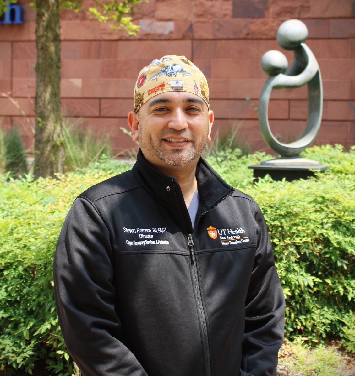 UnivTransplant's tweet image. Recently, Steven Romero, Director of Organ Recovery Services & Organ Perfusion at UT San Antonio, spoke on the XVIVO webinar panel with leaders from top transplant programs.
Steven shared how tools like FlowHawk improve communication and help save lives. #TransplantCare