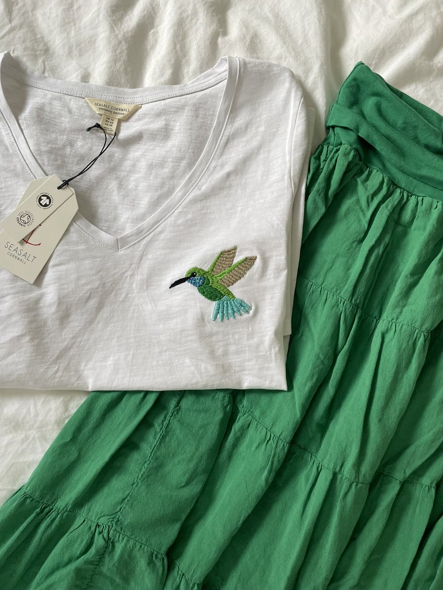 Zoë🌻 Embroidery Artist 🌿 tweet media
