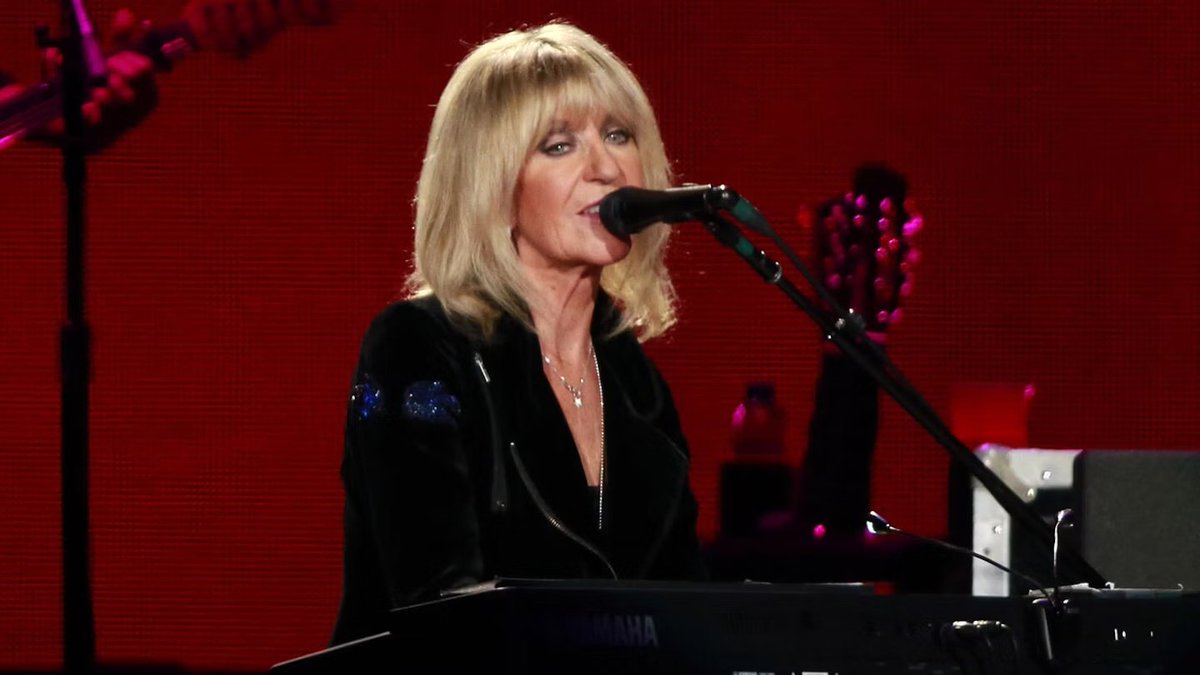 jollybeggars's tweet image. Random Tyneside musical fact-of-the-day: Fleetwood Mac's very own Songbird, Christine McVie, is a Geordie... kind-of, living on Sefton Avenue in Heaton from '50-'53. Her dad - Cyril Perfect - worked for the education authority, and she went to Chillingham Road school. #Newcastle