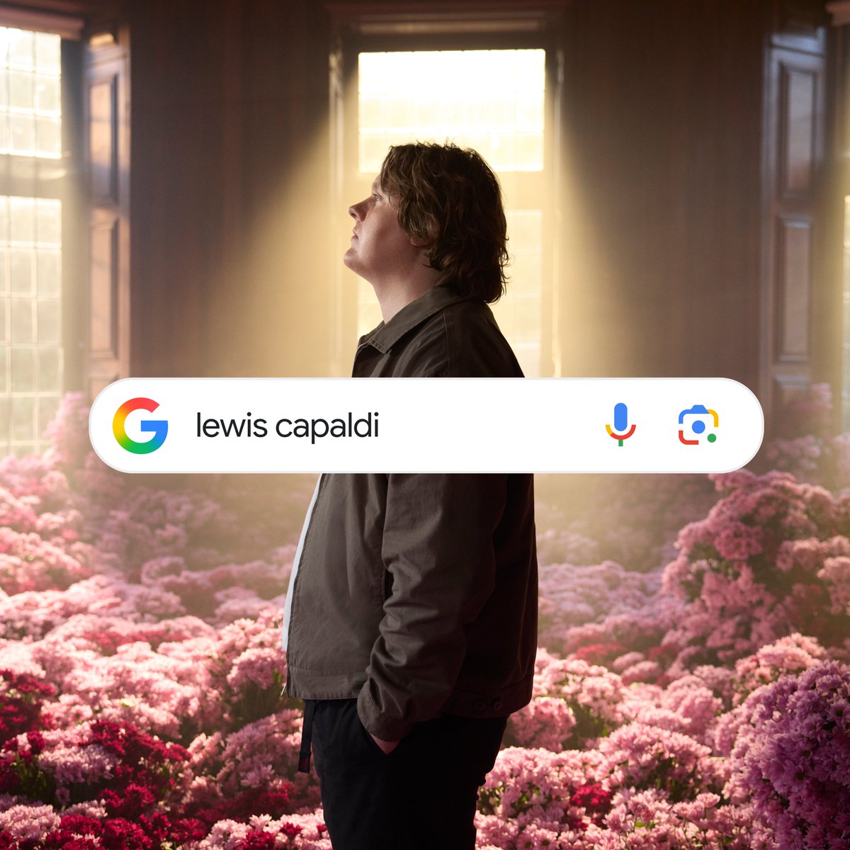GoogleUK's tweet image. Returning to the same stage two years on - welcome back @LewisCapaldi 📷