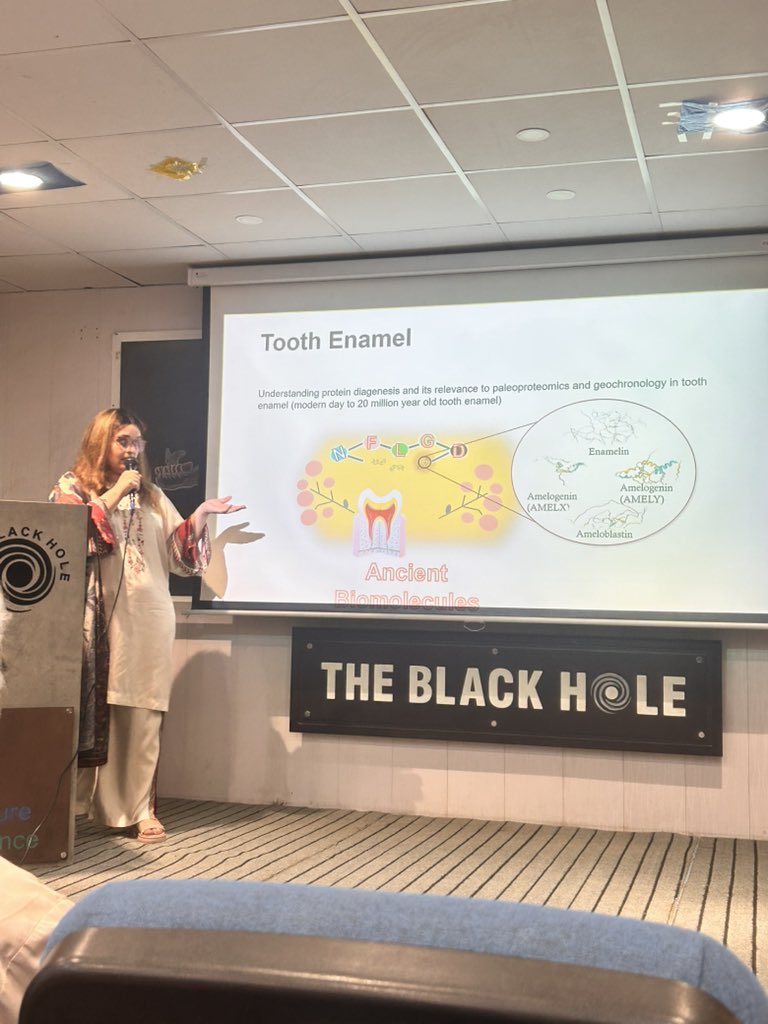 fazeelah8's tweet image. Grateful for the opportunity to plant the seed of paleoproteomics in Pakistan 🇵🇰 by presenting on one of the most accessible public platforms with broad outreach. Excited to see the curiosity it’s sparking! 🧬🦴
youtube.com/live/5QdN-zy_1…
@PUSHH_ETN #Pakistan @paastacommunity